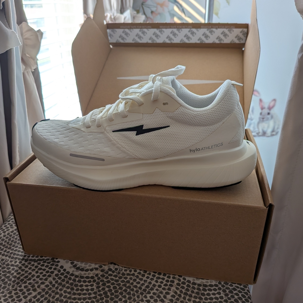 Hylo Athletics Impact Undyed Running Shoes *New In Box
